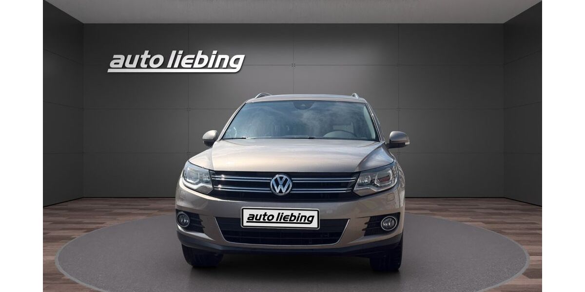 VW Tiguan 124.600 km 12.987 &euro; Halberstadt 38820