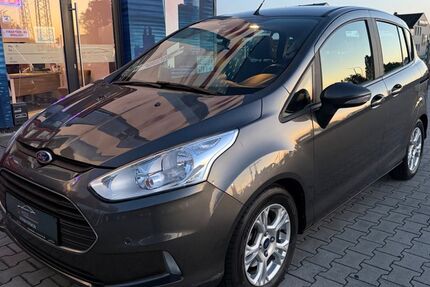 Ford B-Max 98.000 km 7.499 &euro; Paderborn 33104