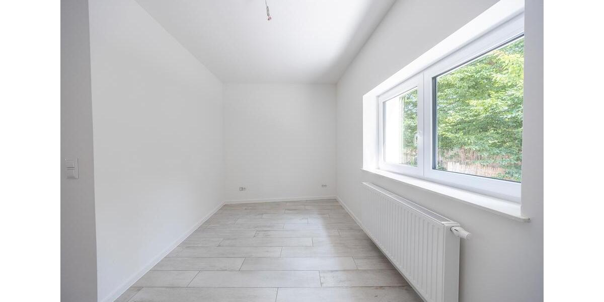 Dachgeschoßwohnung Bremen Neustadt - 1 Zimmer, 33 m&sup2;, 560&euro; | Angebot:25433069