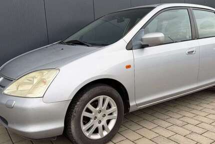 Honda Civic 158.000 km 2.600 &euro; Holzgerlingen 71088