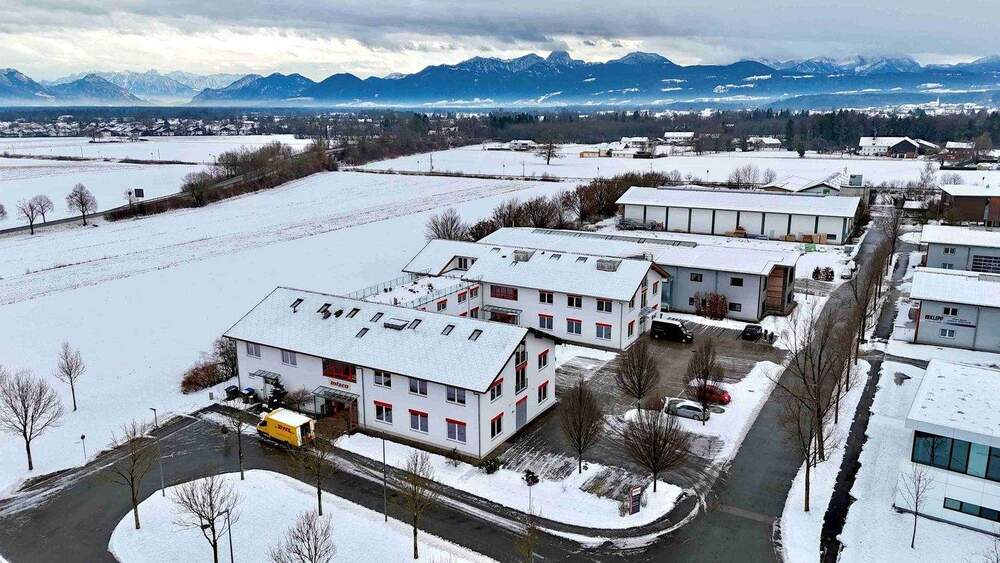 Gewerbeobjekt Bad Aibling Markfeld - 3.950&euro; | Angebot:25662946