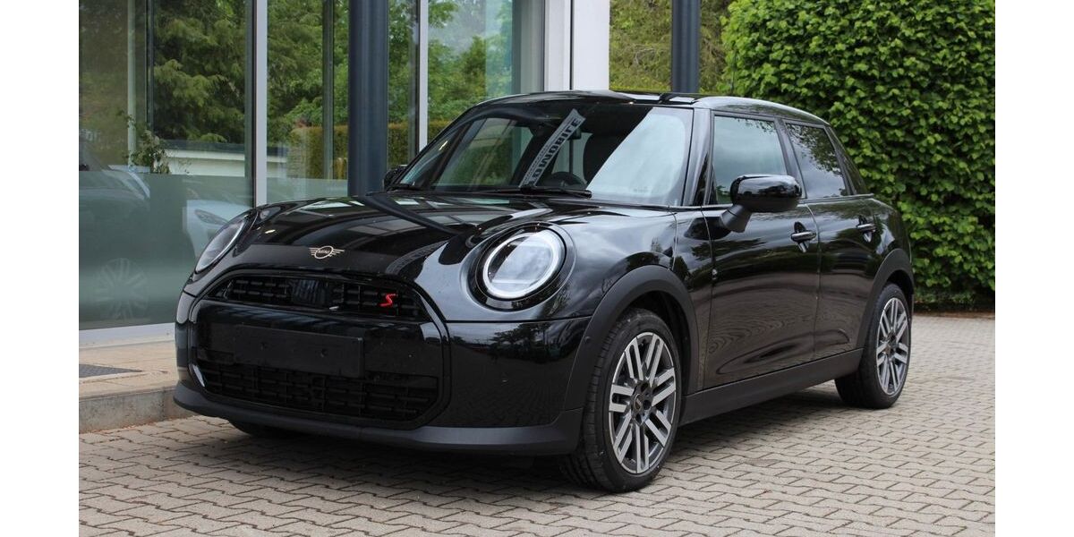 Mini Cooper S 6.120 km 36.990 &euro; Grünwald 82031
