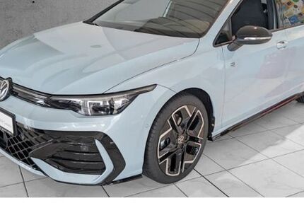 VW Golf 5.000 km 38.479 &euro; Cottbus 03044