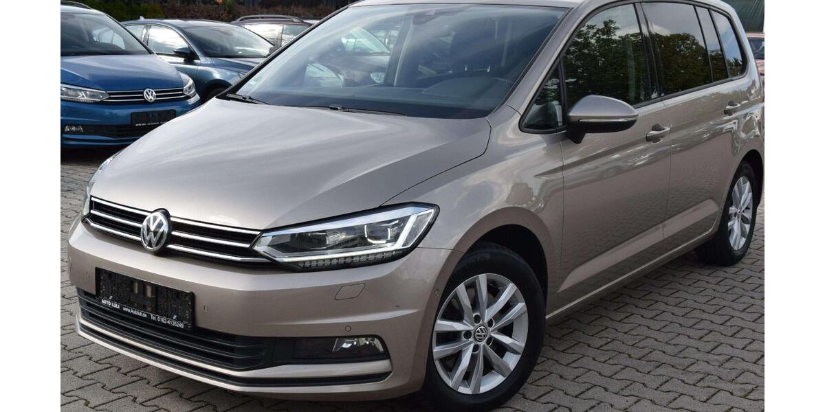 VW Touran 177.709 km 15.290 &euro; Poing 85586