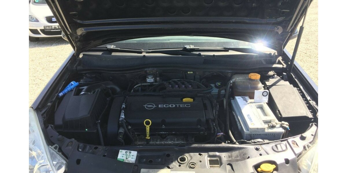 Opel Astra Kombi,AHK,Edition ,Tüv 03/28! 311.000 km 850 &euro; Himmelkron 95502