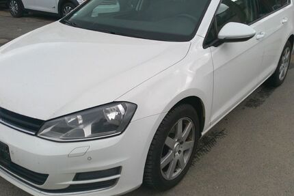 VW Golf 381.452 km 4.300 &euro; Neu-Isenburg 63263