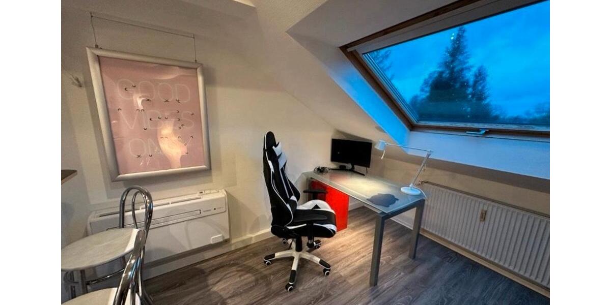 Dachgeschoßwohnung Vaterstetten Baldham - 1 Zimmer, 39 m&sup2;, 900&euro; | Angebot:24818026