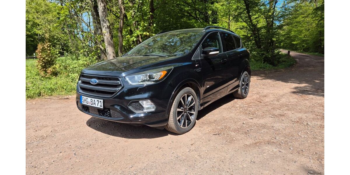 Ford Kuga 122.000 km 15.800 &euro; Bückeburg 31675