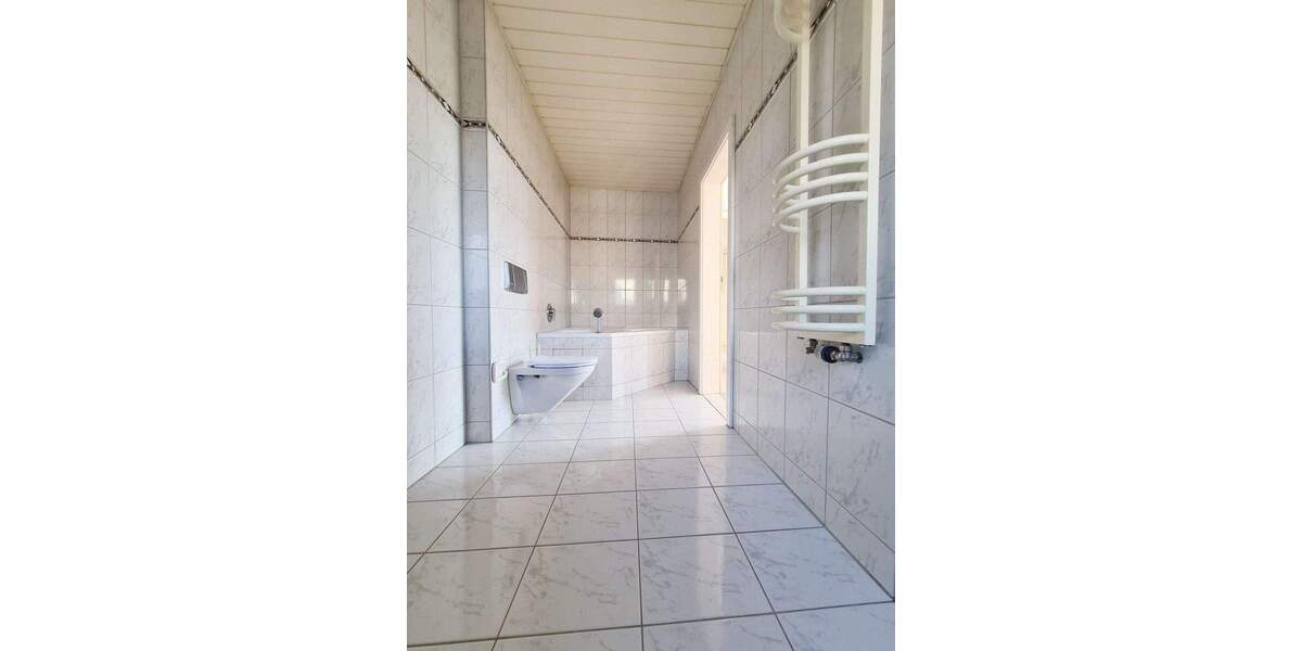 Etagenwohnung Köthen (Anhalt) Köthen - 3 Zimmer, 92 m&sup2;, 515&euro; | Angebot:26796216