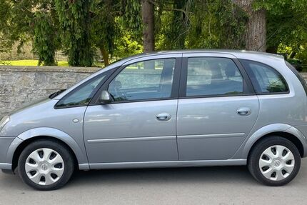 Opel Meriva 153.500 km 2.400 &euro; Ehningen 71139