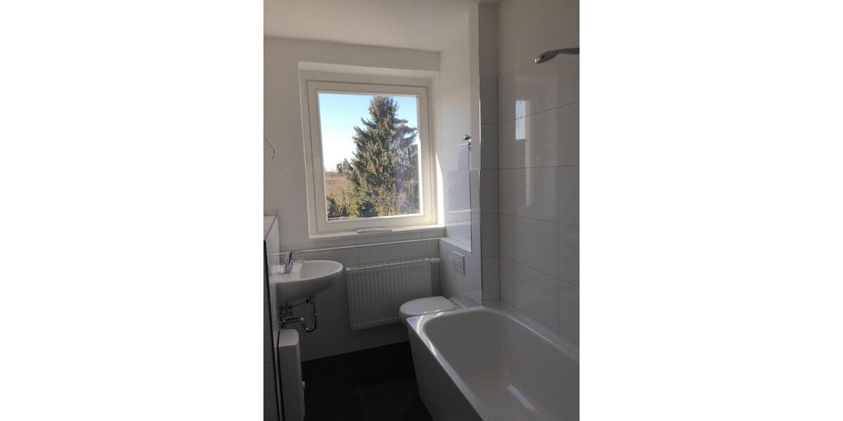 Erdgeschoßwohnung Löwenberger Land - 2 Zimmer, 65 m&sup2;, 598&euro; | Angebot:25581583