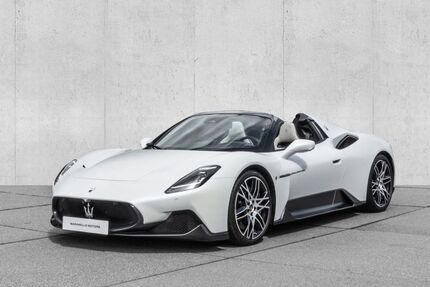 Maserati MC20 6.720 km 239.780 &euro; Köln 50858