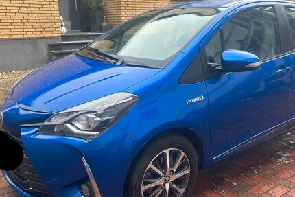 Toyota Yaris 53.500 km 15.300 &euro; Aachen 52070