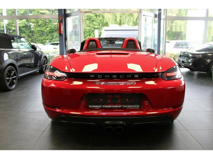 Porsche Boxster 718 GTS Sport-/AGA/Chrono/Design 73.299 km 63.980 € Euskirchen 53881