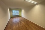 Gepflegte Bürofläche mit ca. 180m², sofort bezugsfrei, Nähe RheinChristuskirche - - Gewerbeobjekt Mainz | Angebot:26799198
