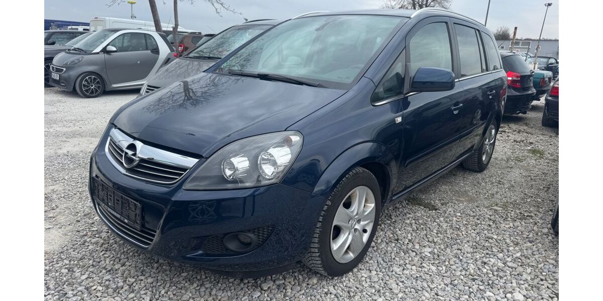 Opel Zafira 131.000 km 2.990 &euro; München 81829