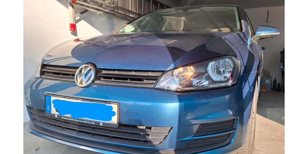 VW Golf 77.500 km 8.400 &euro; Aichelberg 73101