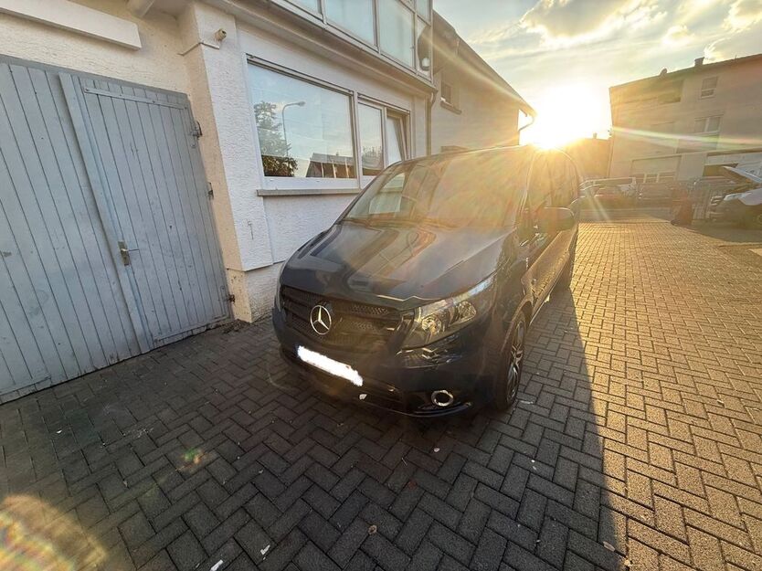 Mercedes-Benz Vito 283.000 km 16.300 € Hanau 63452