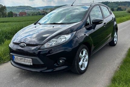 Ford Fiesta 165.000 km 3.699 &euro; Bad Driburg 33014