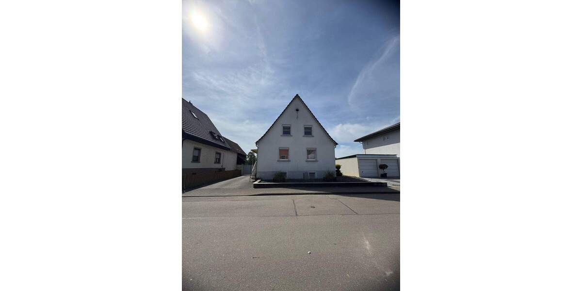 Mehrfamilienhaus, Wohnhaus Weisweil - 9 Zimmer, 209 m&sup2;, 679.000&euro; | Angebot:26420058