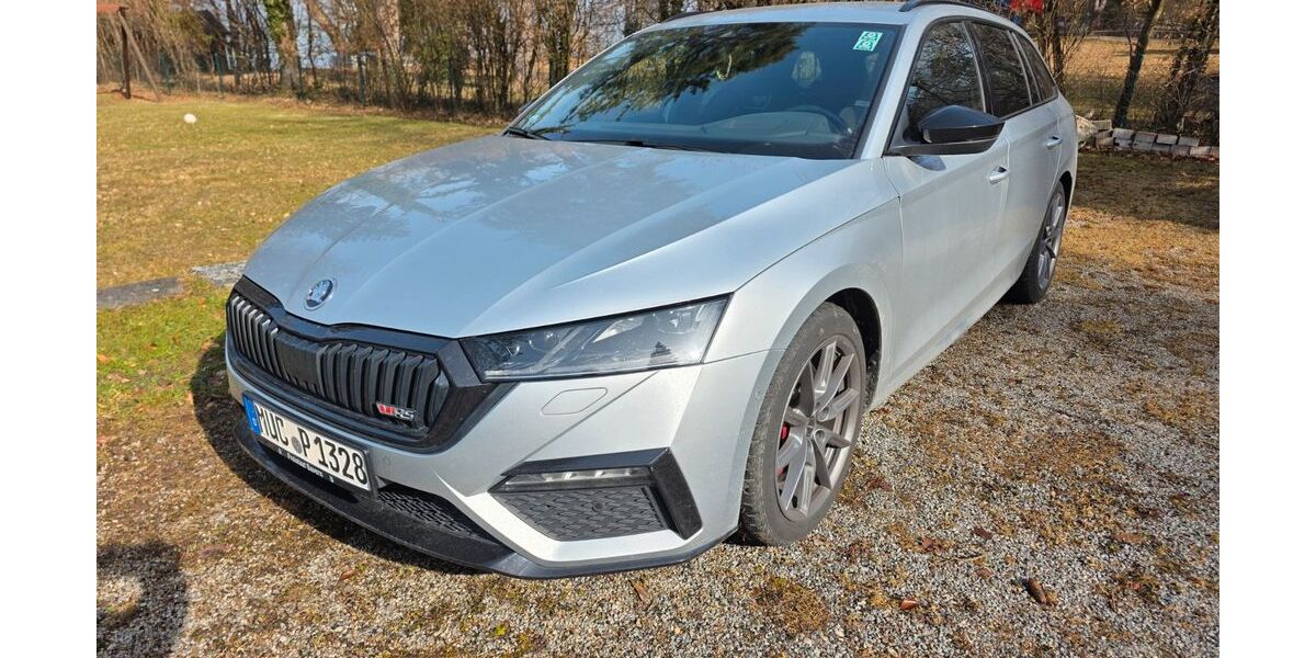 Skoda Octavia 29.300 km 31.999 &euro; München 81243