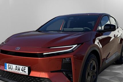 Toyota C-HR 2.500 km 45.590 &euro; Güstrow 18273