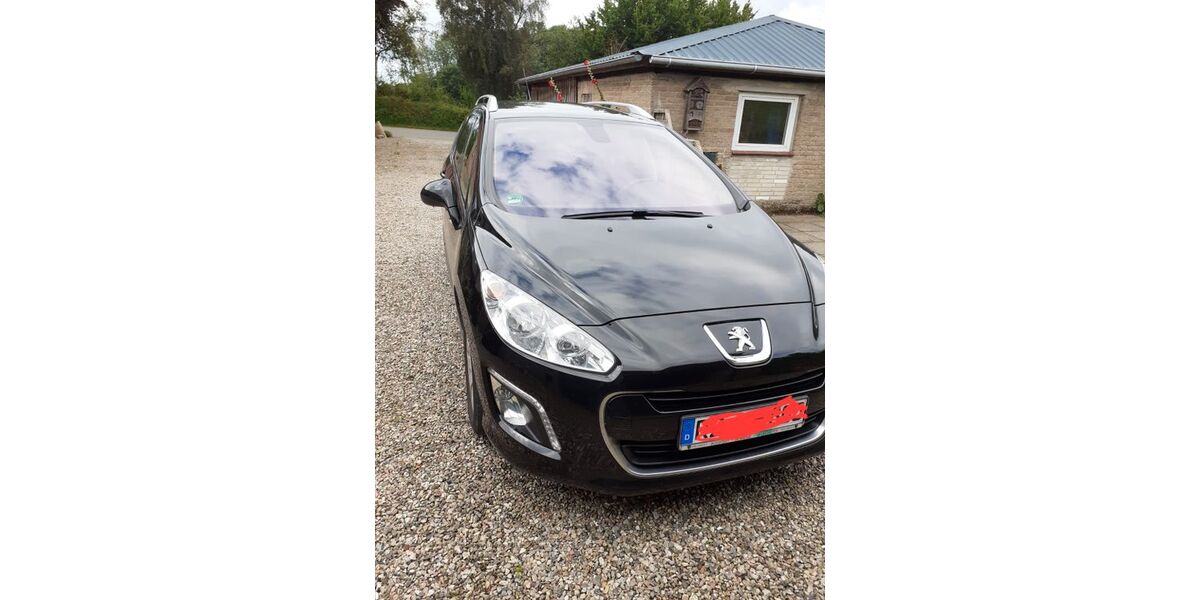 Peugeot 308 108.000 km 7.500 &euro; Fleckeby 24357
