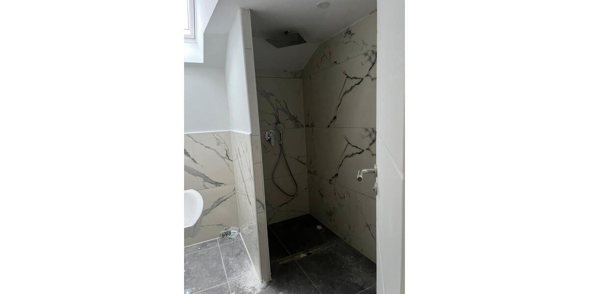 Dachgeschoßwohnung Haßloch - 2 Zimmer, 61 m&sup2;, 1.141&euro; | Angebot:24840792