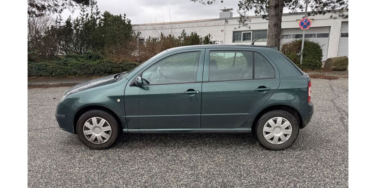 Skoda Fabia 84.922 km 1.590 &euro; Barsbüttel 22885