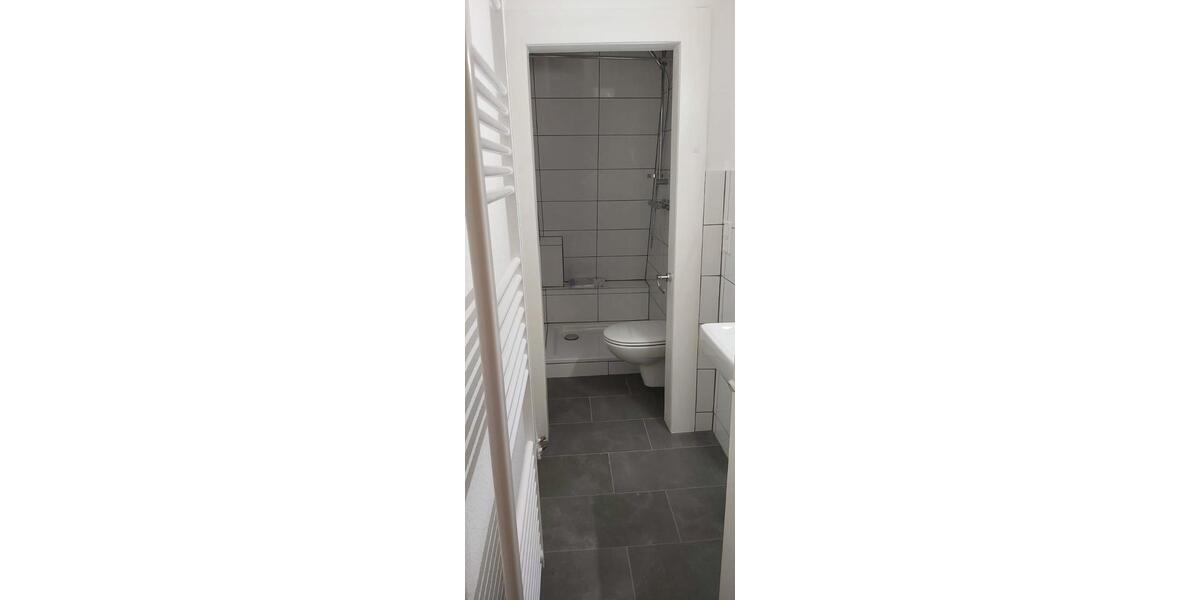 Dachgeschoßwohnung Warburg - 2 Zimmer, 50 m&sup2;, 380&euro; | Angebot:26222253