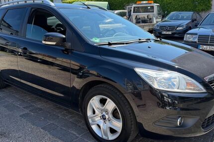 Ford Focus 276.000 km 1.490 &euro; Magdeburg 39112