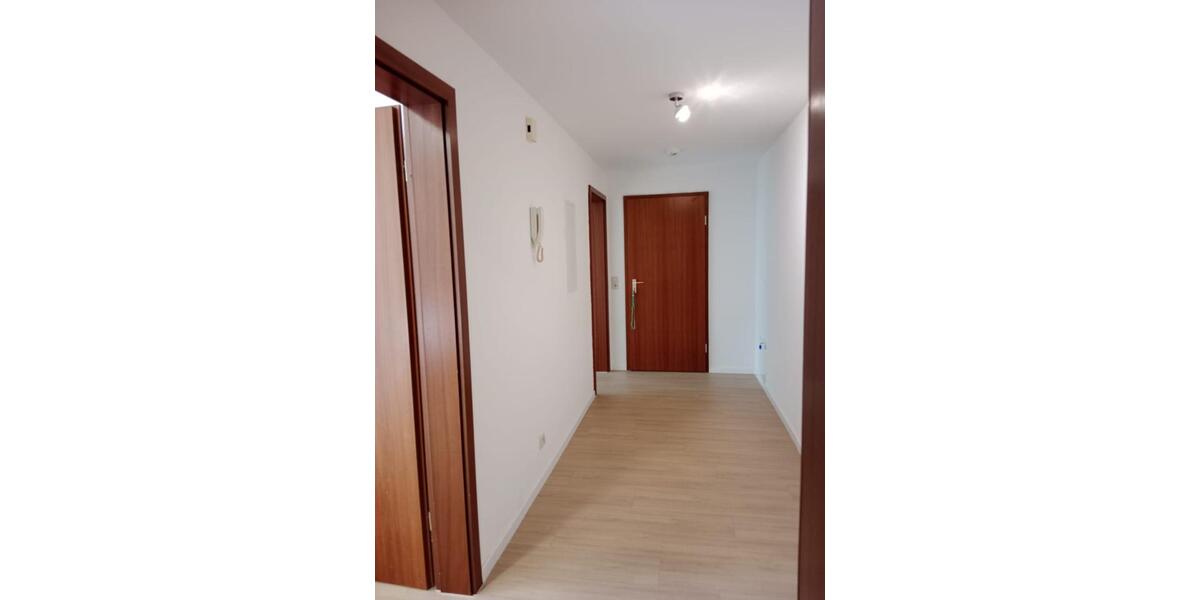 Terrassenwohnung Sonneberg - 2.5 Zimmer, 70 m&sup2;, 112.000&euro; | Angebot:26994478