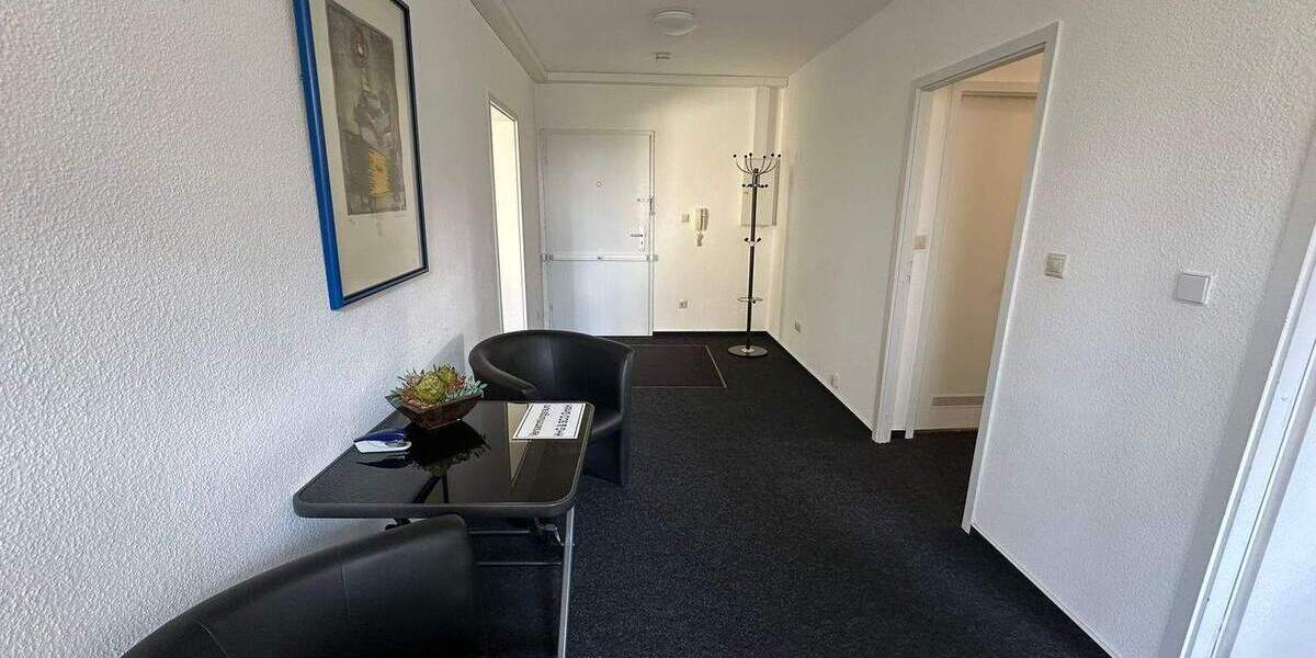Gewerbeobjekt Husum - 3 Zimmer, 103 m&sup2;, 199.000&euro; | Angebot:25390787