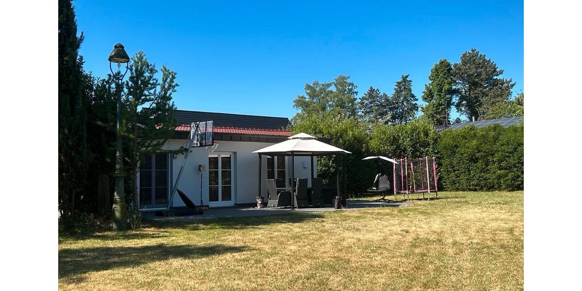 Villa Bergisch Gladbach Gronau - 4 Zimmer, 260 m&sup2;, 3.500&euro; | Angebot:24567833