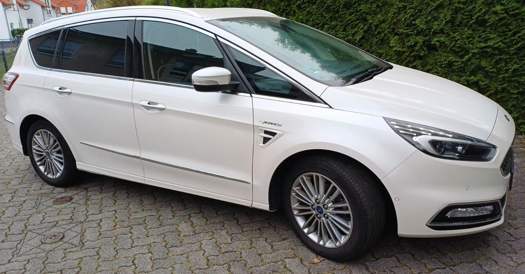 Ford S-Max 111.800 km 15.700 &euro; Ransbach-Baumbach 56235