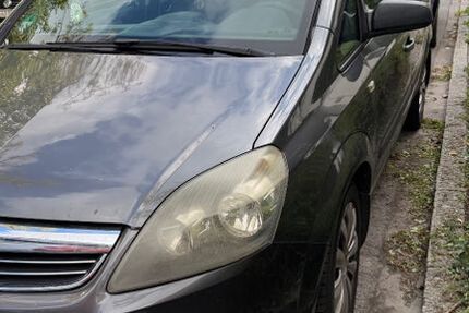 Opel Zafira 210.441 km 1.250 &euro; München 80933