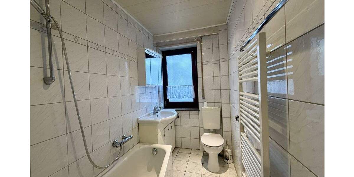 Etagenwohnung Bad Neuenahr-Ahrweiler Bad Neuenahr - 3 Zimmer, 64 m&sup2;, 149.500&euro; | Angebot:25863360