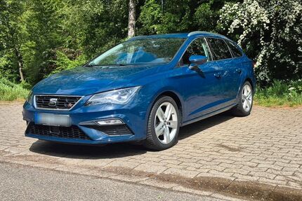 Seat Leon 102.000 km 13.999 &euro; Stockelsdorf 23617