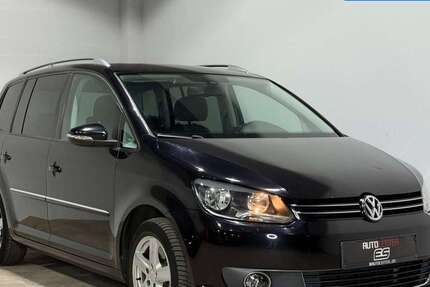 VW Touran 269.500 km 7.990 € Mönchengladbach 41068