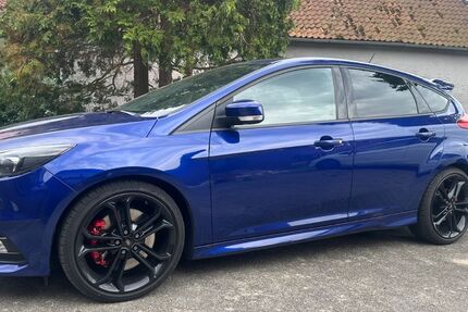 Ford Focus 85.693 km 16.800 &euro; Wolfenbüttel 38304