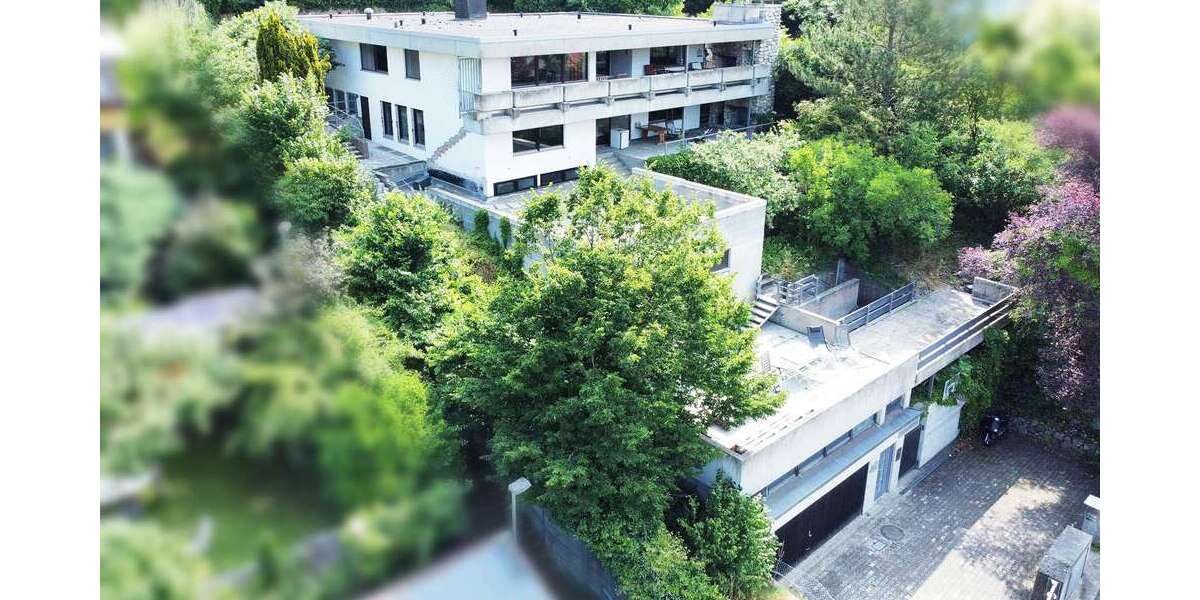 Haus zum Kaufen in Blaustein Herrlingen 999.990 € 214.75 m² 8 zimmer