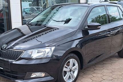 Skoda Fabia 35.236 km 9.999 &euro; Stapelfeld 22145