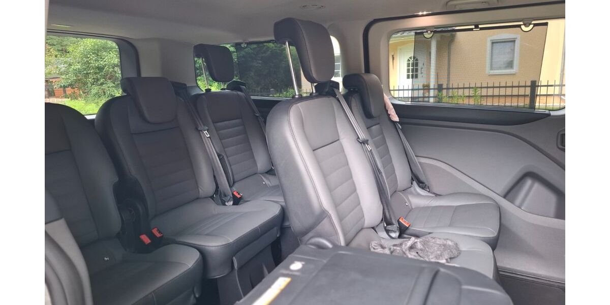 Ford Tourneo Custom 46.000 km 37.100 &euro; Falkensee 14612