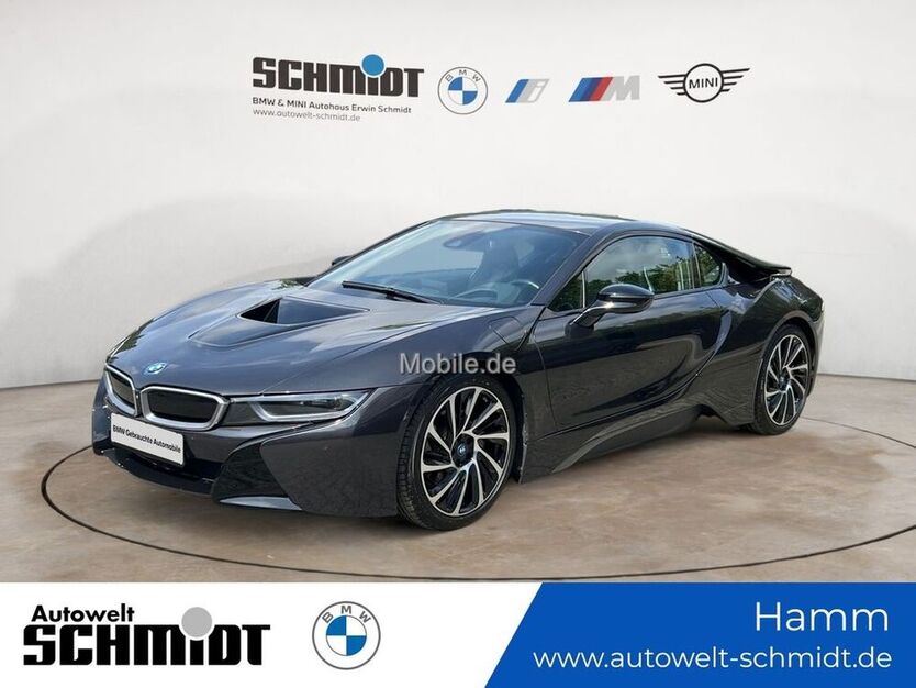 i8
