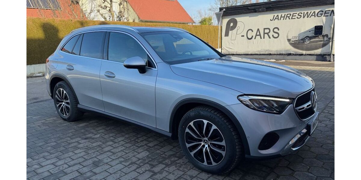 Mercedes-Benz GLC 220 46.669 km 47.550 &euro; Memmingen-Steinheim 87700