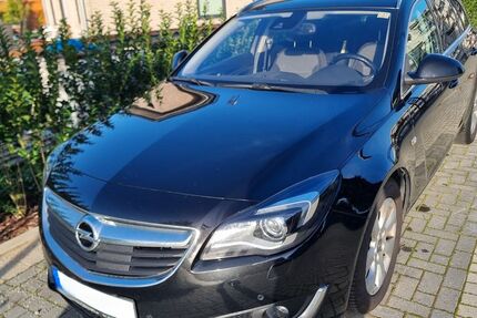 Opel Insignia 143.000 km 7.499 &euro; Pansdorf 23689