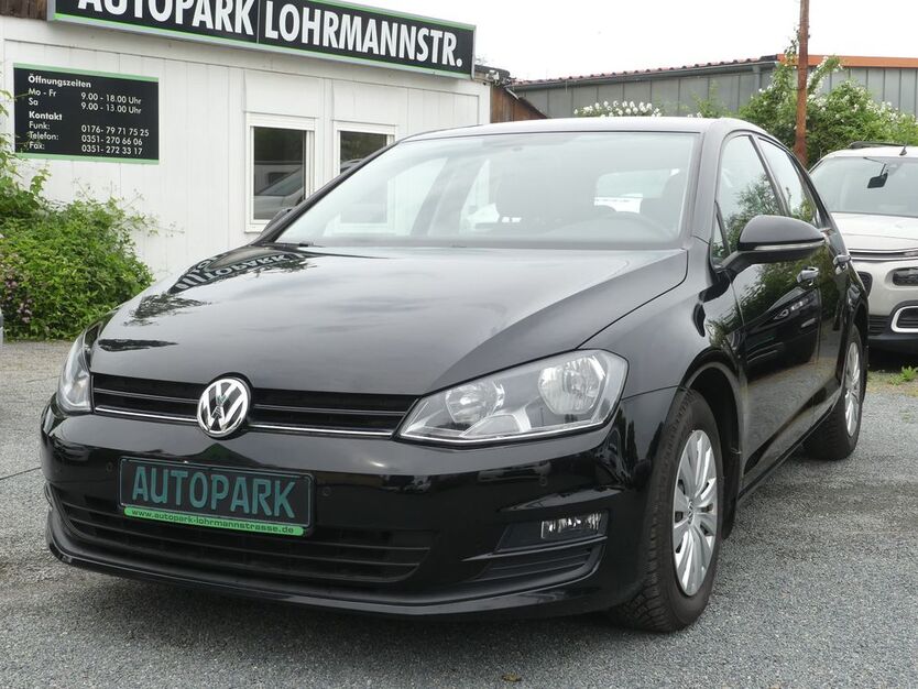 VW Golf 130.600 km 8.000 € Dresden 01237