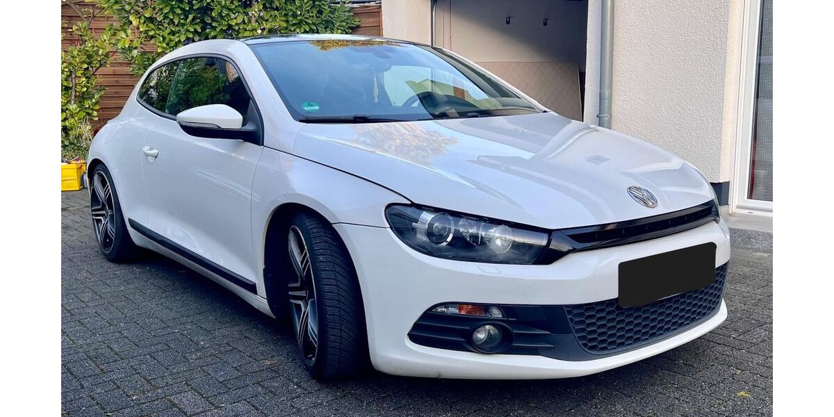 VW Scirocco 174.160 km 6.950 &euro; Wiesbach 66894