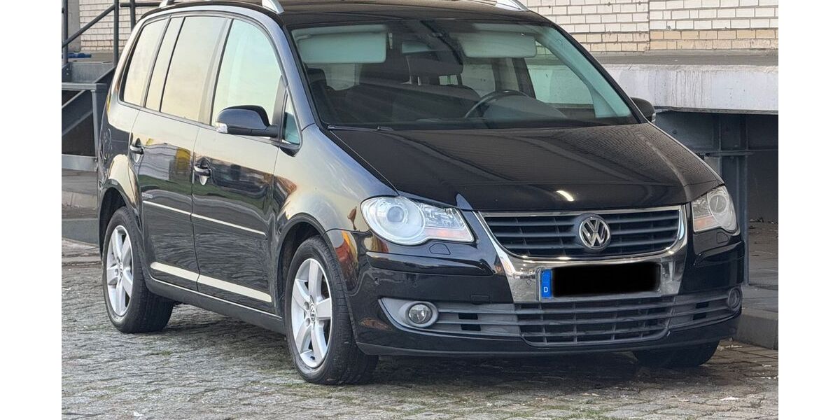VW Touran 235.700 km 3.300 &euro; Glinde 21509
