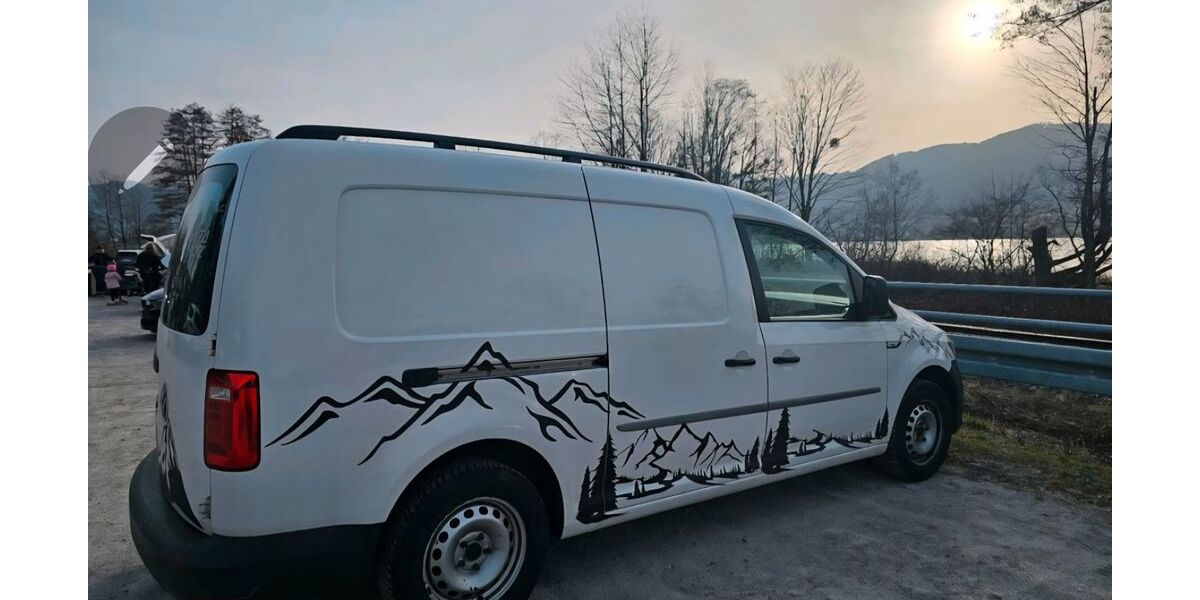 VW Caddy Maxi 125.200 km 10.600 &euro; München 81547